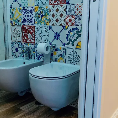 Cua בית הארחה 4*