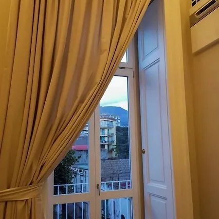 Cua 4* إيركولانو